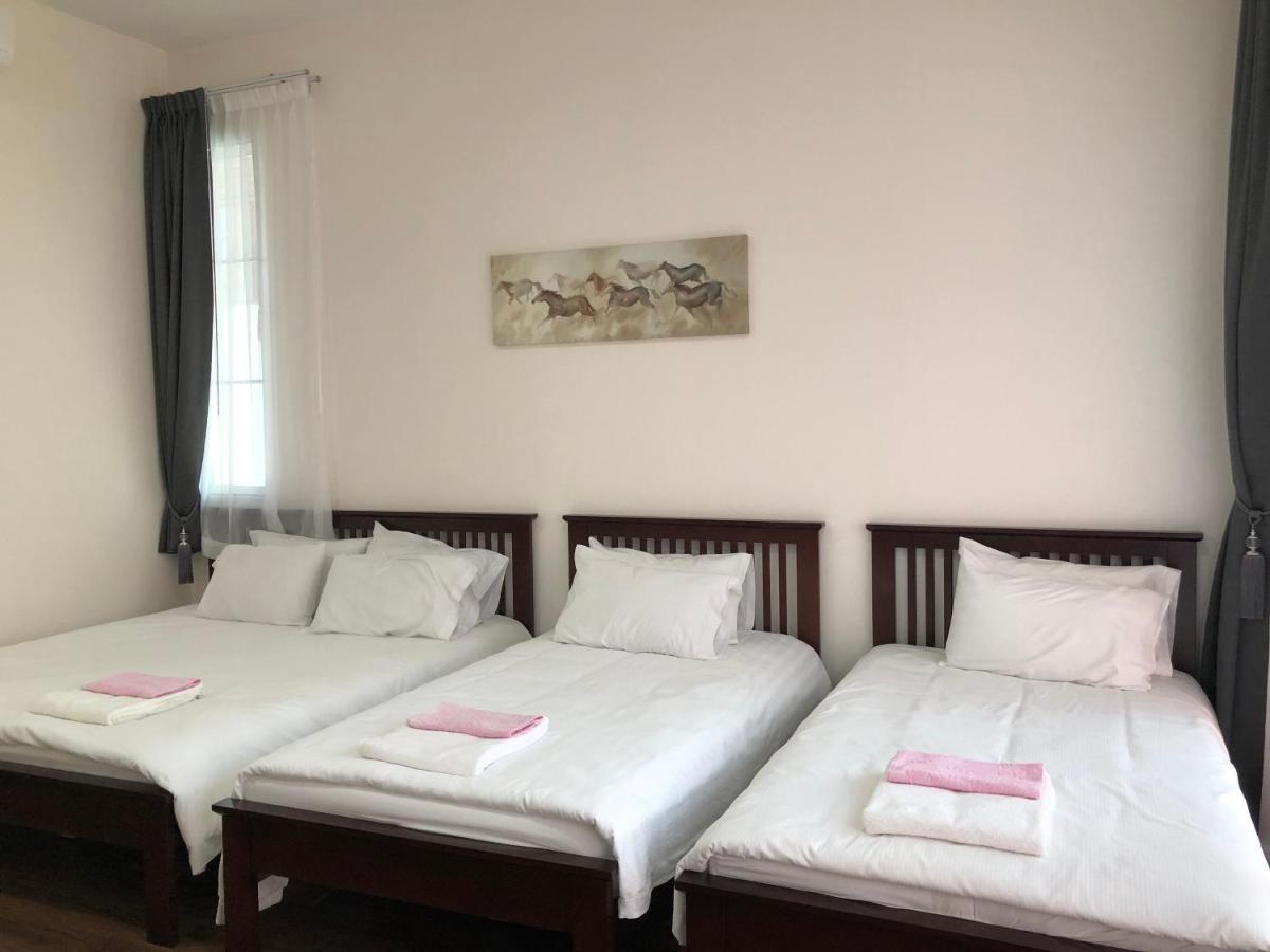 บุญเมืองน่าน Hotel Buitenkant foto