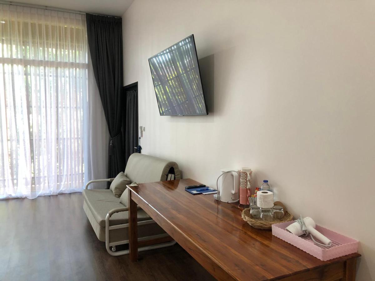 บุญเมืองน่าน Hotel Buitenkant foto