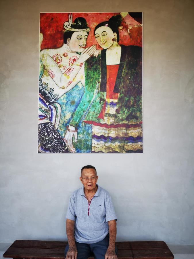 บุญเมืองน่าน Hotel Buitenkant foto