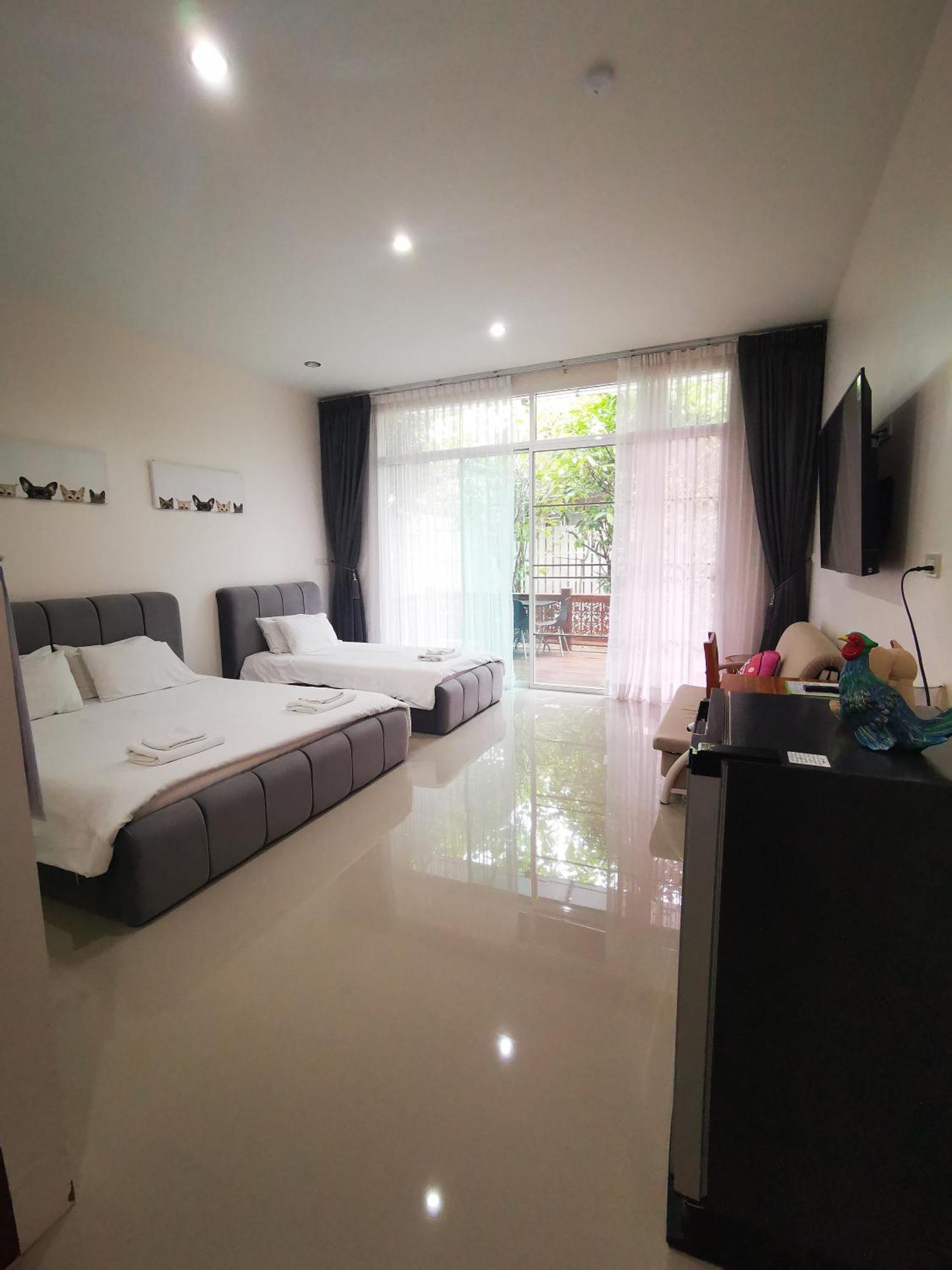 บุญเมืองน่าน Hotel Buitenkant foto